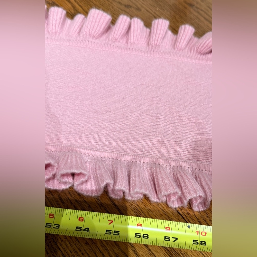 Pink Cashmere Ruffled Scarf - Picture 6 of 6